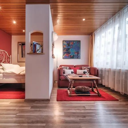 Nikolic Haus Gysi * Arosa